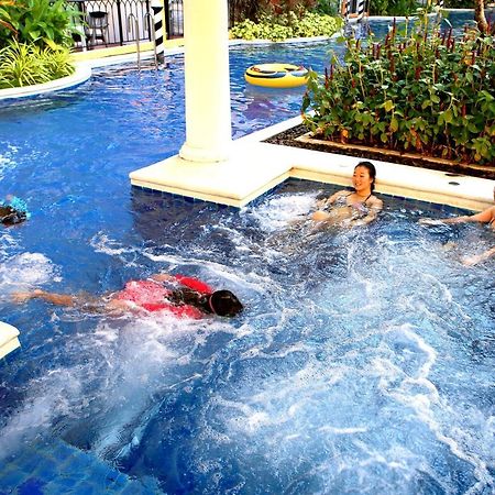 Venetian Poseidon Pool Hotel Джомтьен Экстерьер фото