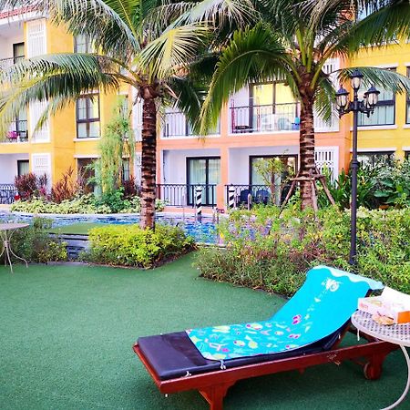 Venetian Poseidon Pool Hotel Джомтьен Экстерьер фото