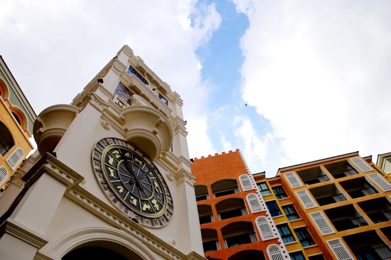 Venetian Poseidon Pool Hotel Джомтьен Экстерьер фото